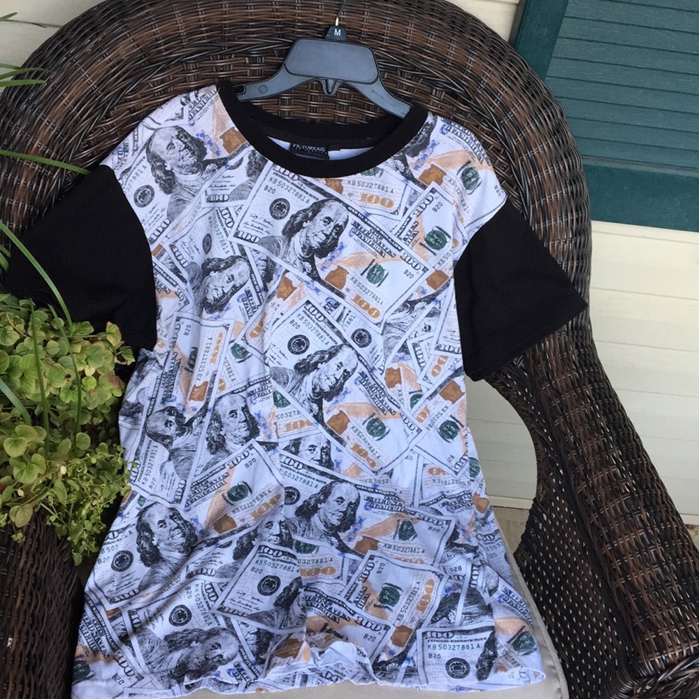 Money Shirt L